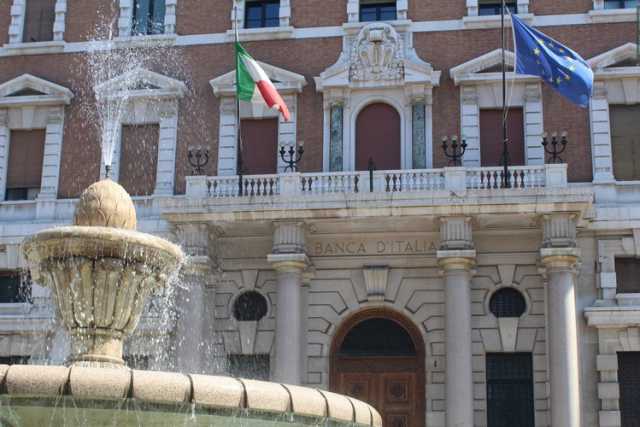 Il "rinascimentale" palazzo della Banca d'Italia: emblema della Bari pi� prestigiosa 